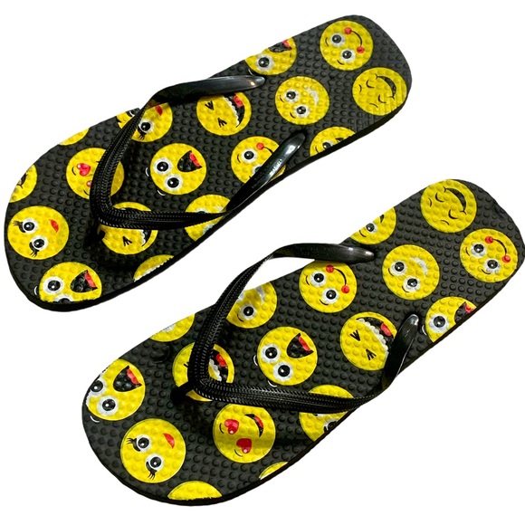Shoes - Emoji Women’s Foam Thong Flip Flops NWOT